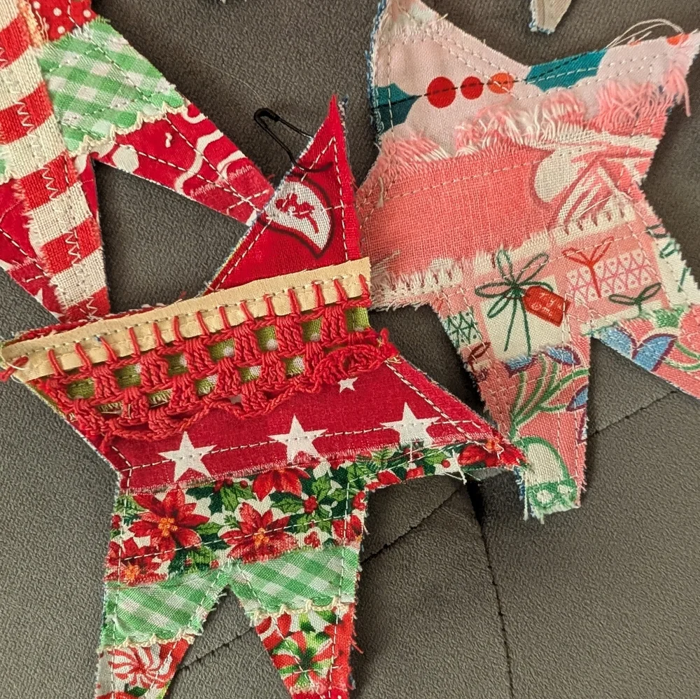Fabric Star lot, scrappy fabric stars for art projects HANDMADE ITEM - Picture 6 of 6